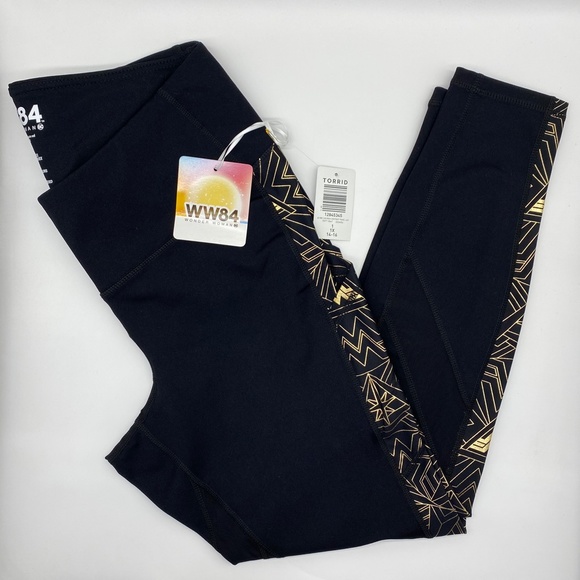 Torrid Women's Wonder Woman Crop Active Legging Size 1X - Picture 8 of 10